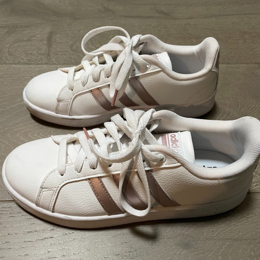Adidas Womens Superstar Sneakers. Cute Metallic Rose.